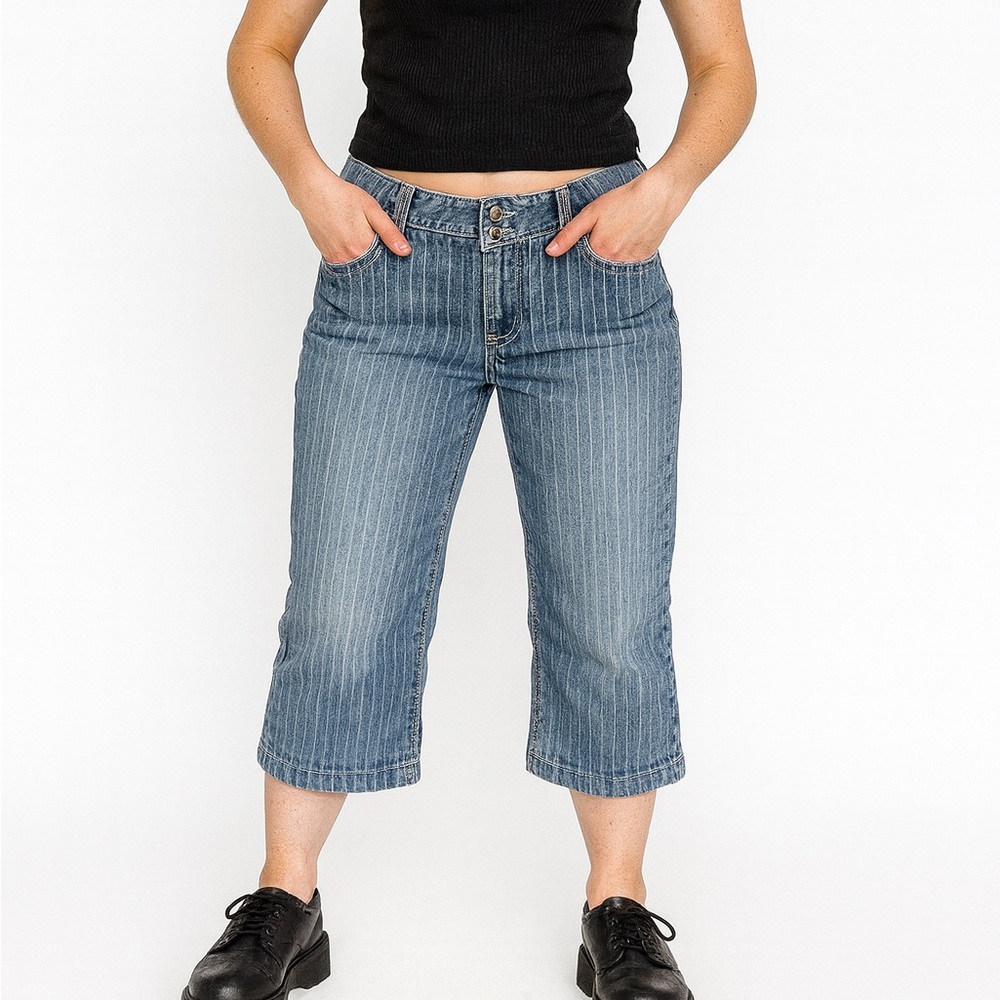 Y2K Contrast Pinstripe Denim Striped Capri Jeans Size 11 VTG grunge rockability
